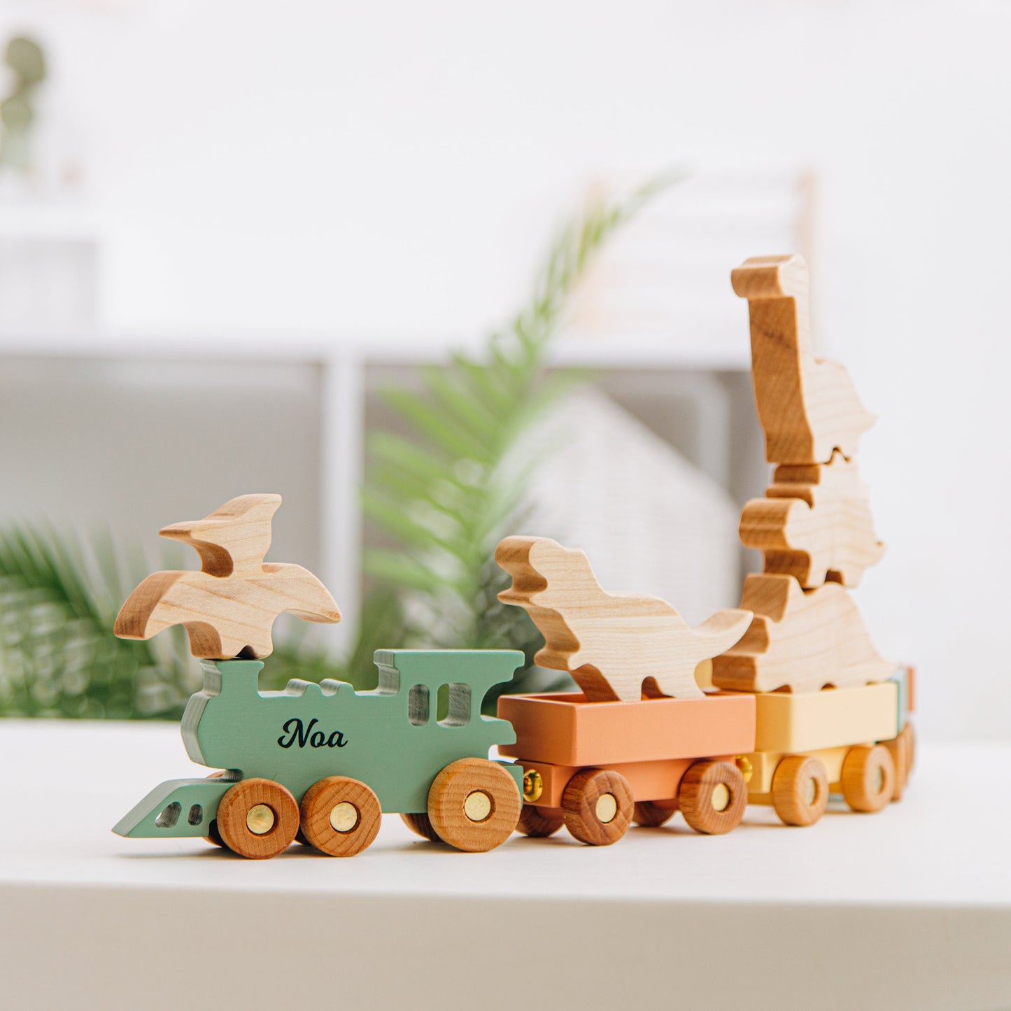 Wooden Toy Train With Set of Animals Personalized Name Gift For Kids 1st Birthday Boy and Girl Gift For Toddlers Sensory Toys Nursery Decor